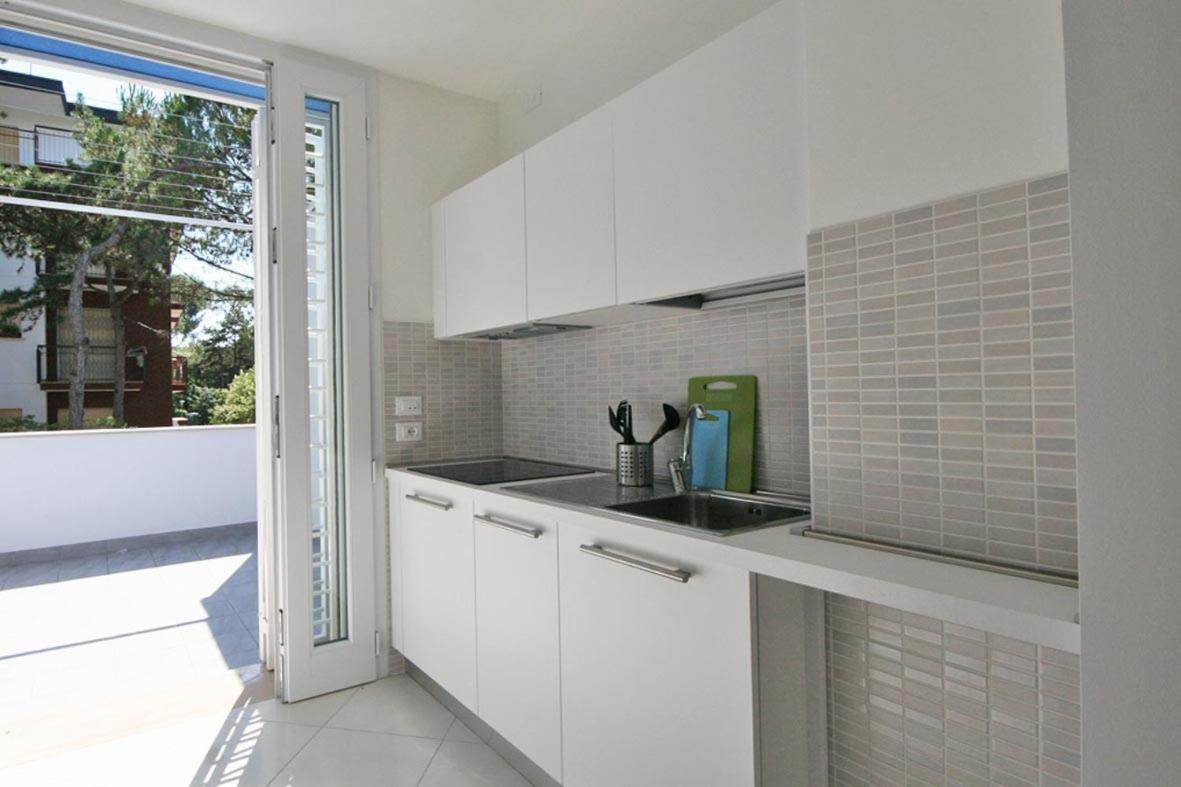 Ba - Carla Apartments - Modern Apartments - Λινιάνο Σαμπιαντόρο Εξωτερικό φωτογραφία